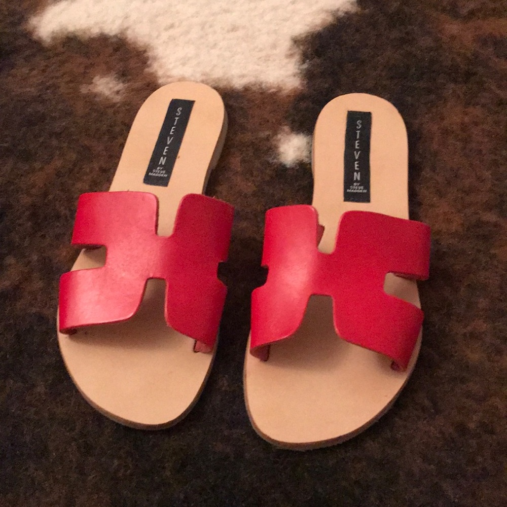 Steven Greek Style Sandals, red